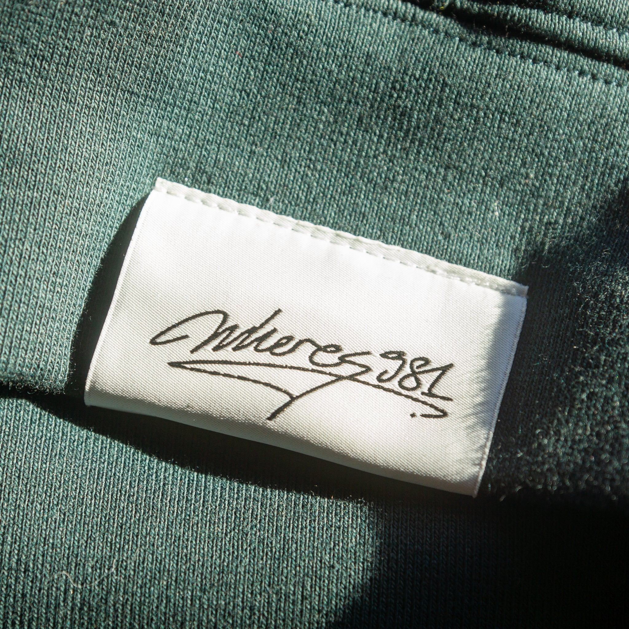 swim> ivy hoodie v2