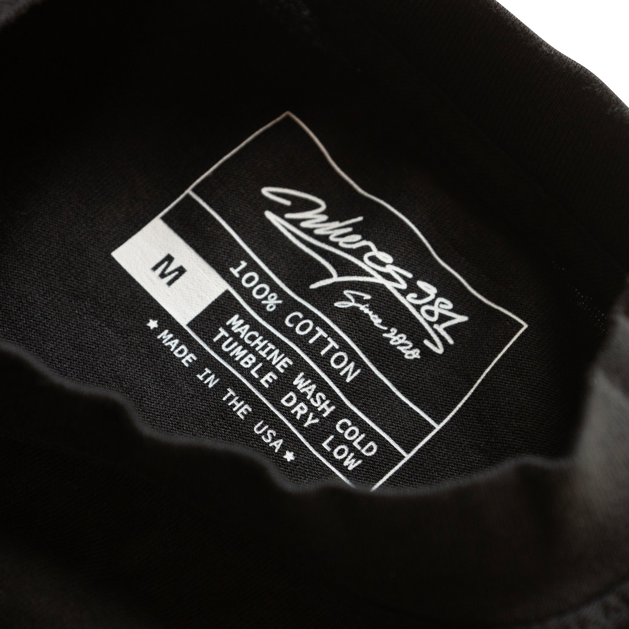 friends & family tee